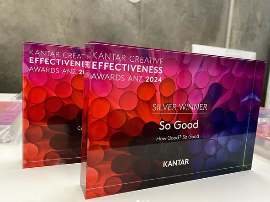 How to Design the Perfect Acrylic Trophy Block for Your Event