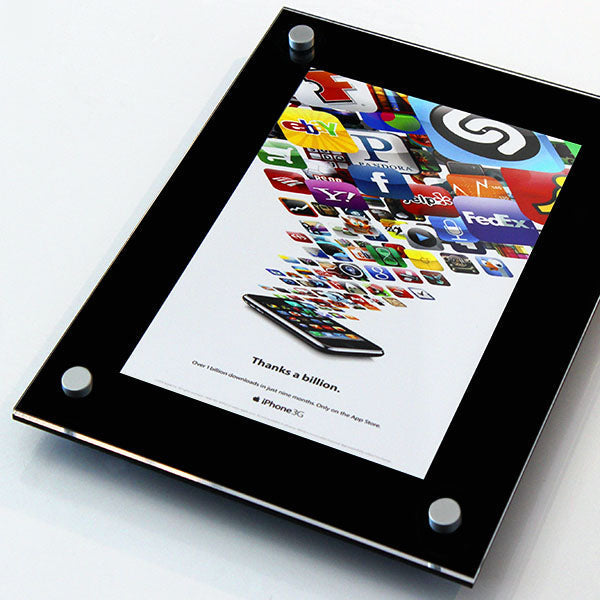 Why Acrylic Frames Are Perfect for Long-Lasting Displays